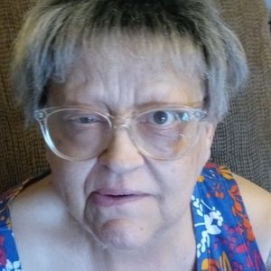 Meet your Posher, Phyllis